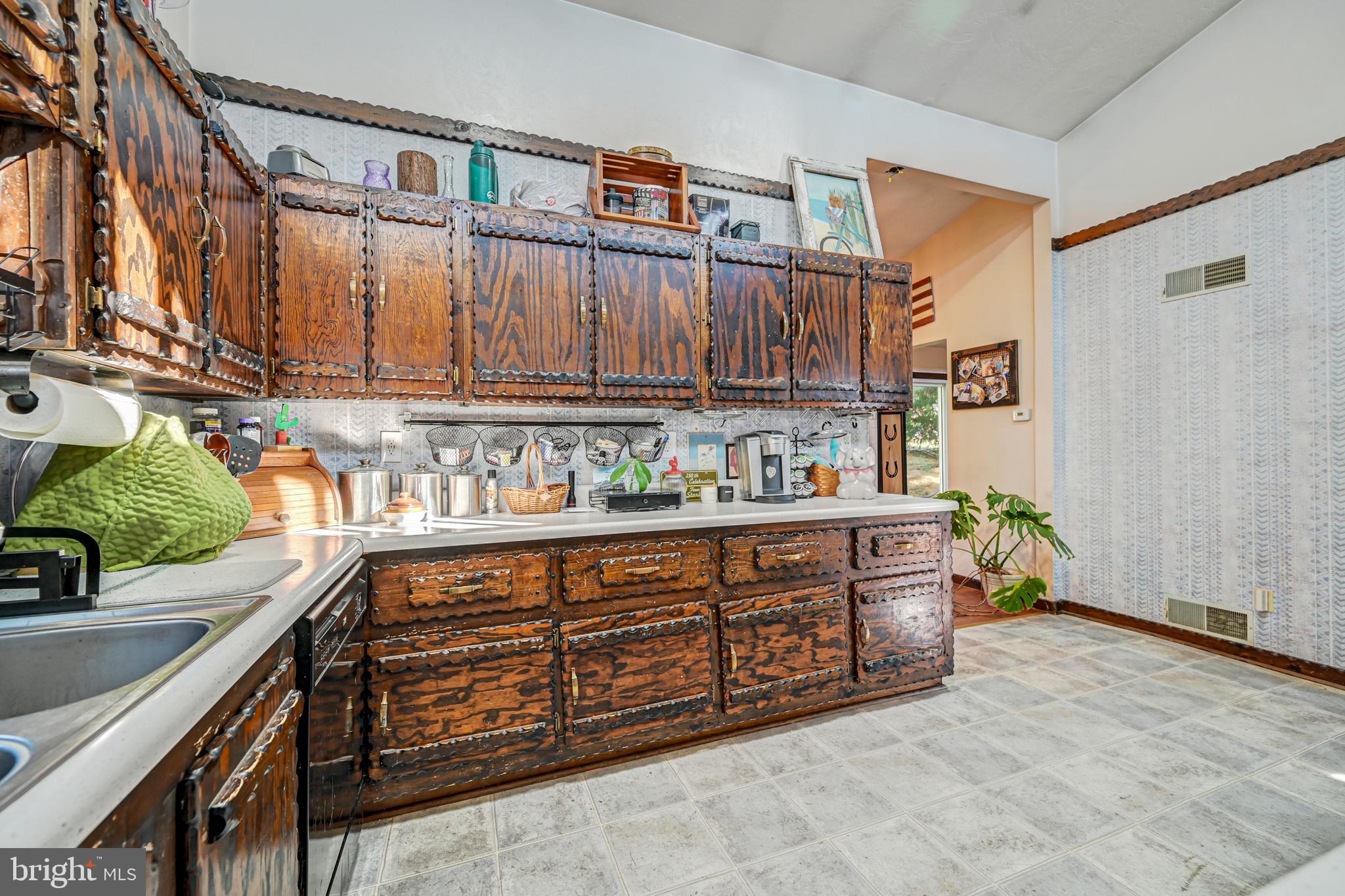 4465 Starview Road Mount Wolf, PA 17347 - Photo 18 of 45 Gallery Image 18