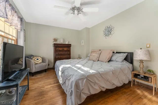 $475,000 | 36 MacKenzie Road, Hampton, NJ 08827