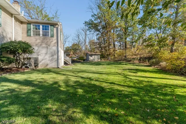 $475,000 | 36 MacKenzie Road, Hampton, NJ 08827