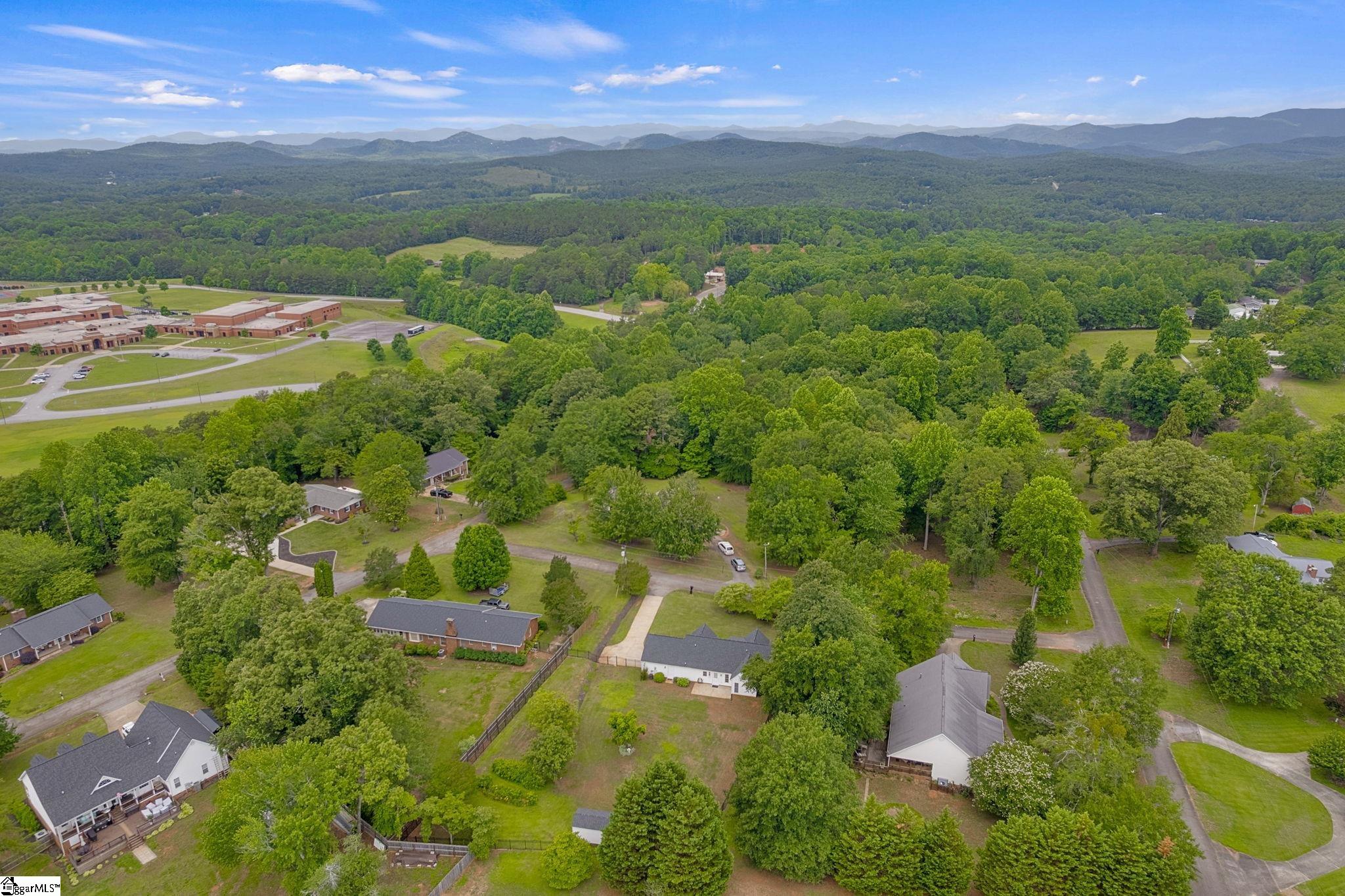 104 Fox Lane Pickens, SC 29671 - Photo 35 of 37