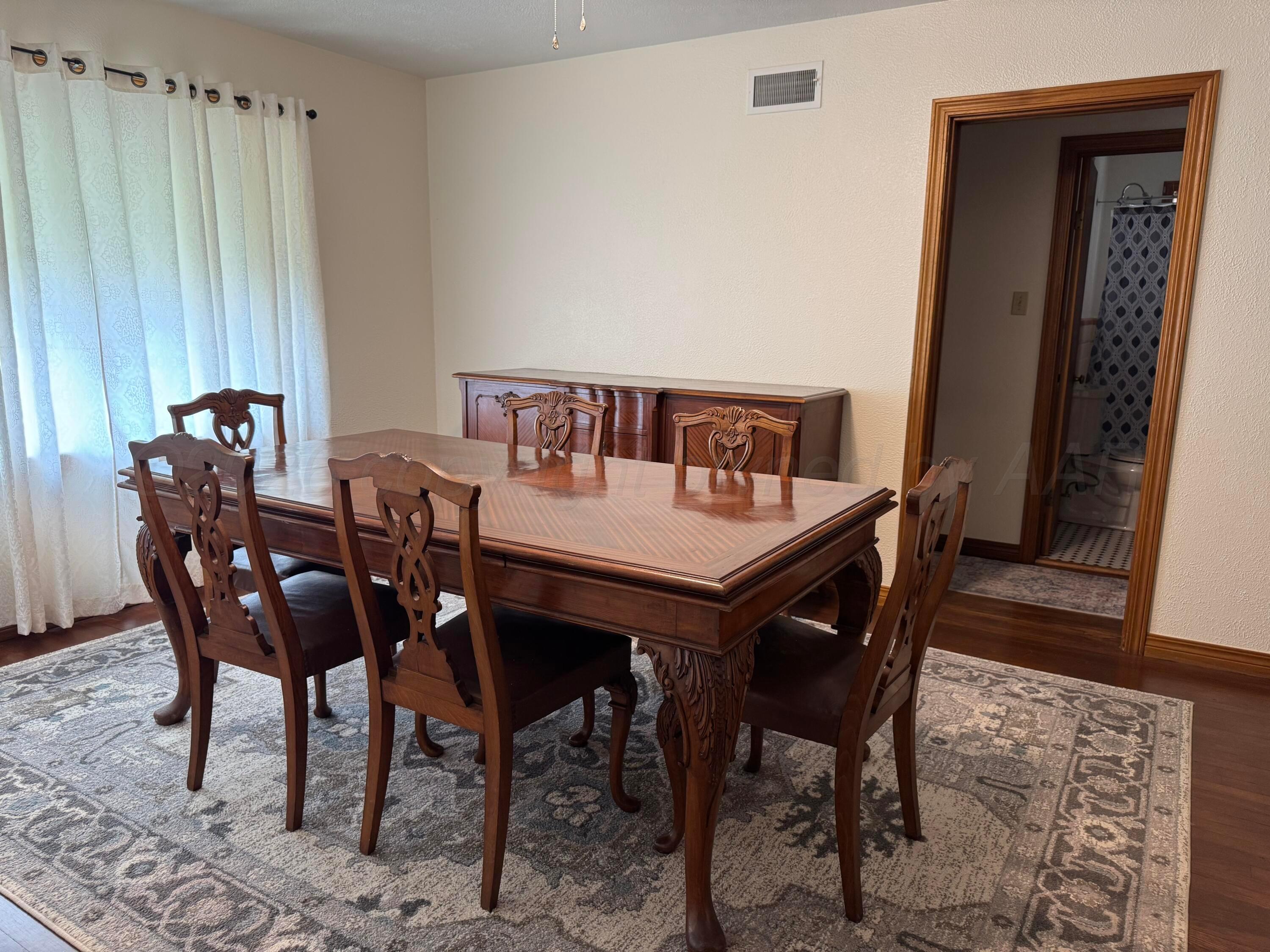 300 North 6th Street Canadian, TX 79014 - Photo 3 of 13 IMG_6048