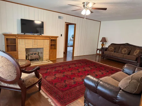 $282,000 | 300 North 6th Street, Canadian, TX 79014