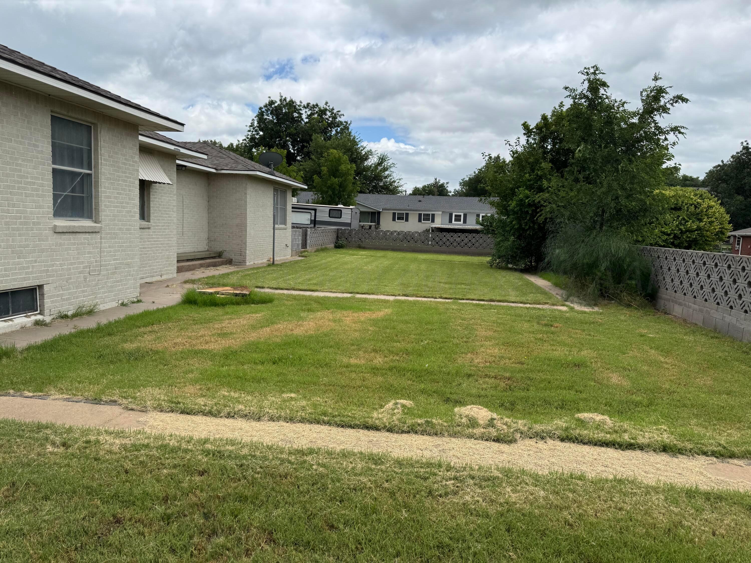 300 North 6th Street Canadian, TX 79014 - Photo 10 of 13 IMG_6062