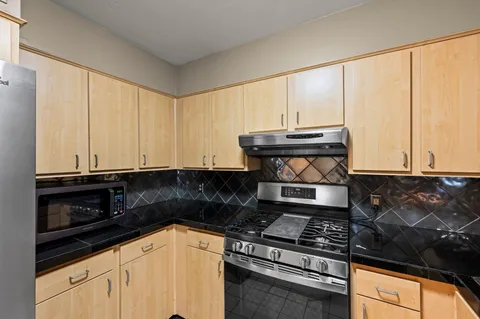 $489,900 | 937 Russell Street, Unit 10, Nashville, TN 37206