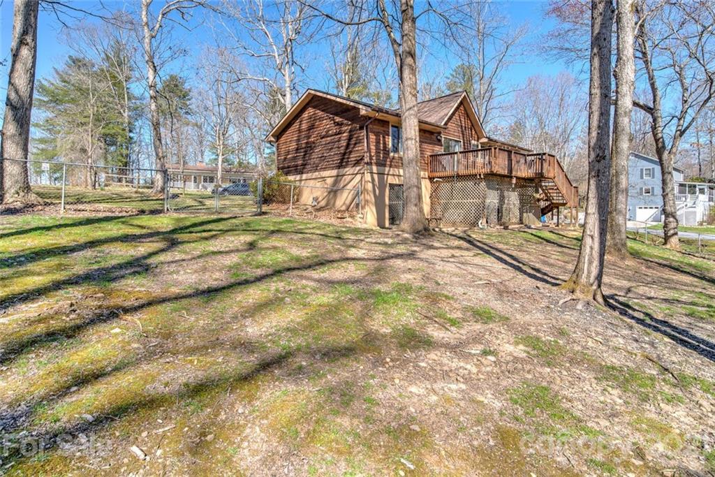 15 Greenleaf Road Fletcher, NC 28732 - Photo 29 of 32