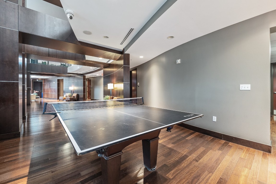 360 Nueces Street, Unit 911 Austin, TX 78701 - Photo 30 of 31 a view of a room with gym equipment