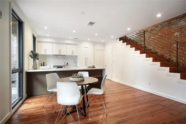 $5,500 | 618 North Rampart Street, Unit 204, New Orleans, LA 70112