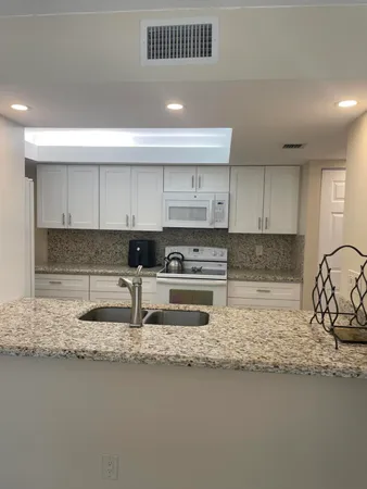 $409,995 | 450 Egret Circle, Unit 9203, Delray Beach, FL 33444