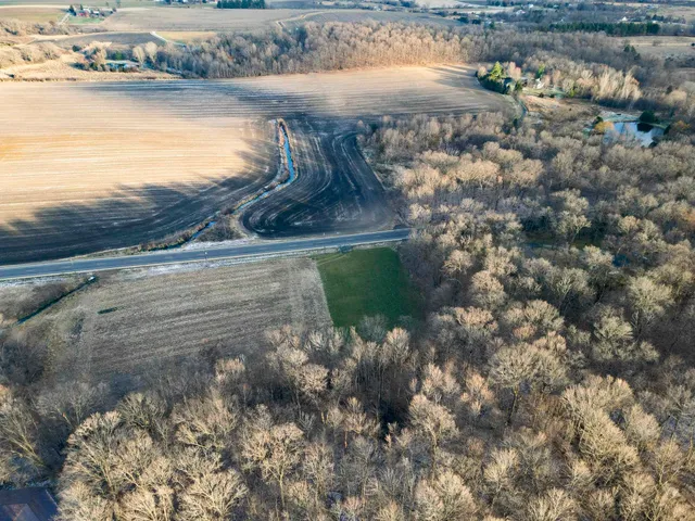 $195,000 | N3913 County Road D, Jefferson, WI 53549