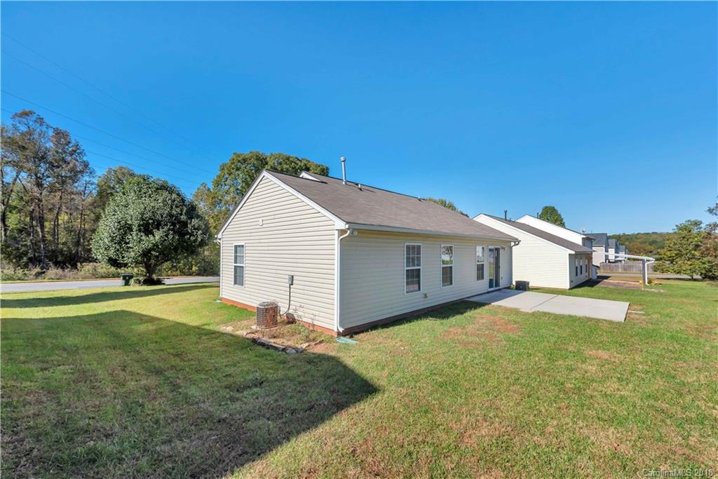 1320 River Run Road Lowell, NC 28098 - Photo 29 of 33 Gallery Image 29