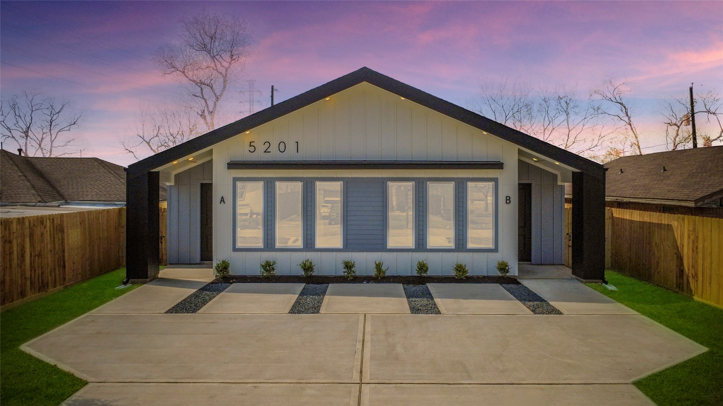 5201 Fairchild Street Houston, TX 77028 - Photo 2 of 43