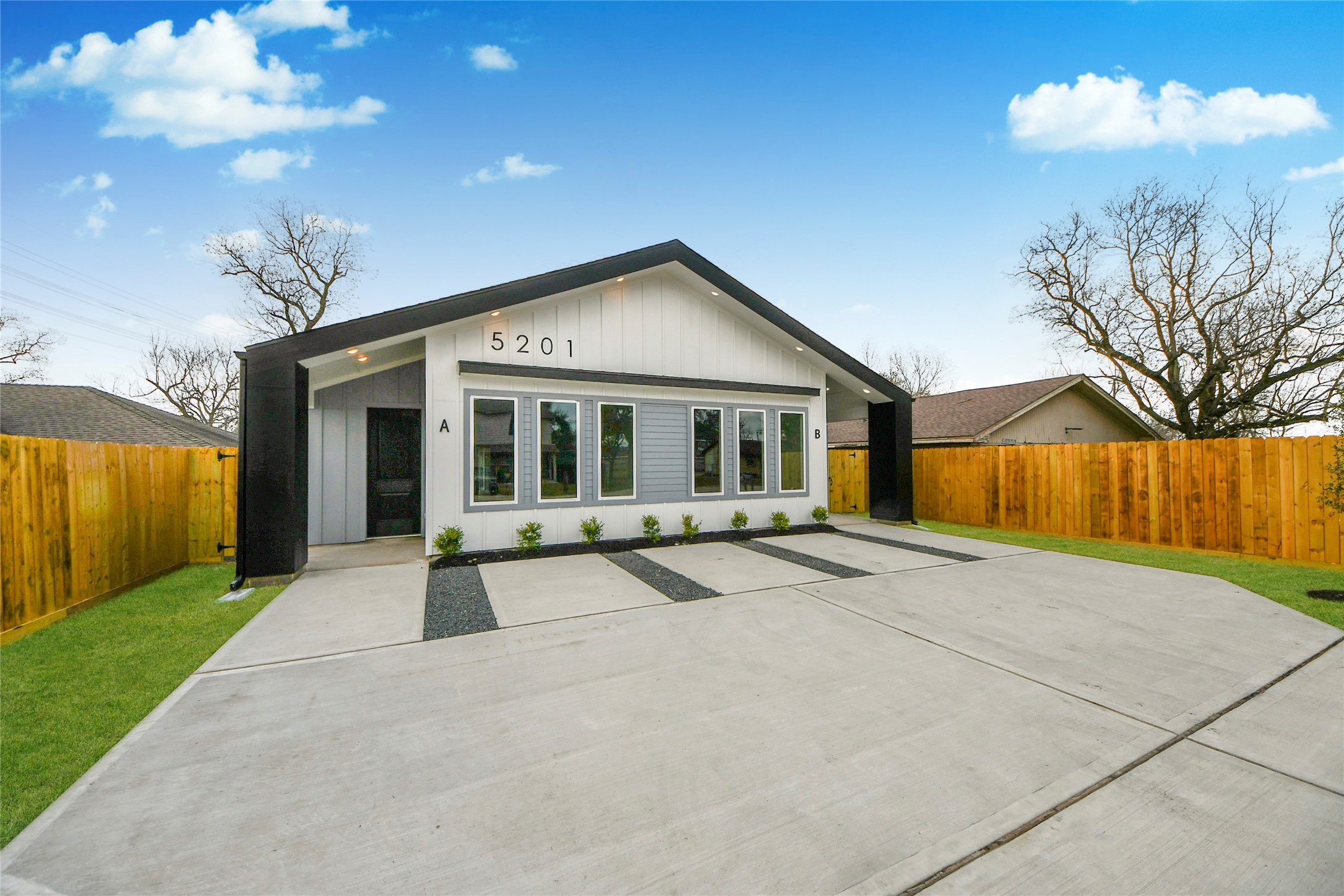 5201 Fairchild Street Houston, TX 77028 - Photo 41 of 43