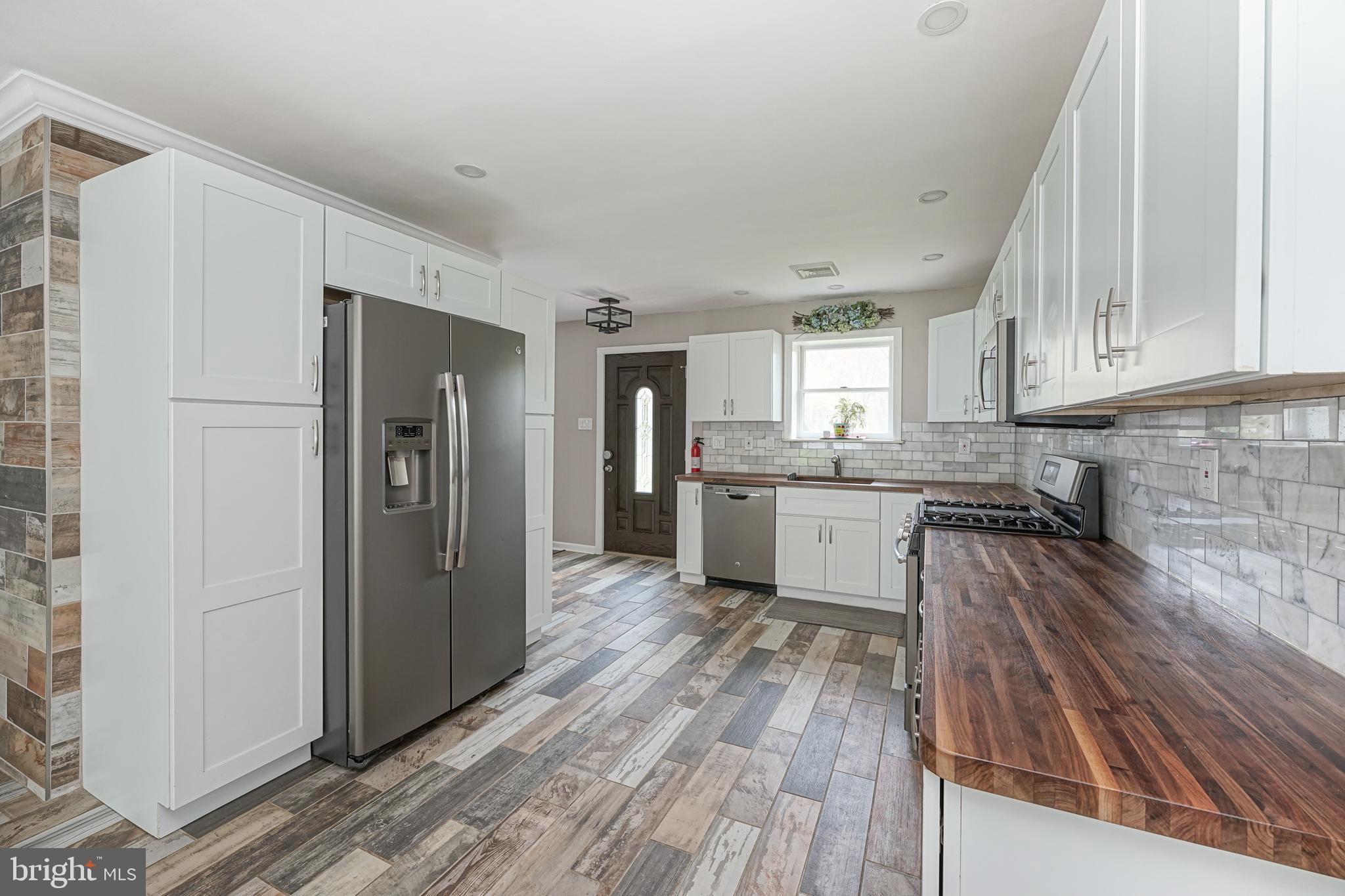 675 Mt Laurel Road Mount Laurel, NJ 08054 - Photo 8 of 45