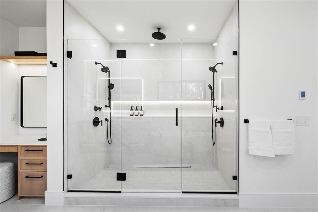 936 Central Avenue Needham, MA 02492 - Photo 16 of 26