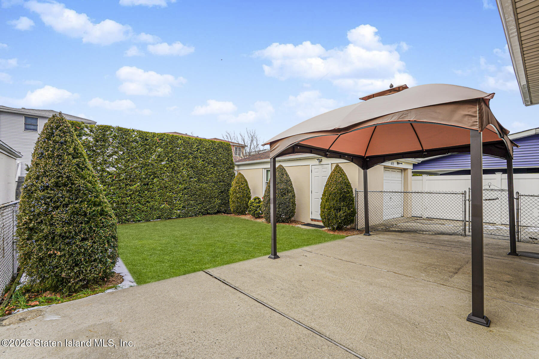 468 Decatur Avenue Staten Island, NY 10314 - Photo 22 of 23 Photo Jan 06 2026, 2 08 19 PM