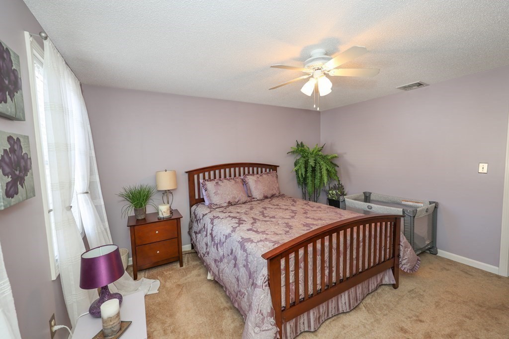 166 Hillcrest Road Dracut, MA 01826 - Photo 23 of 42
