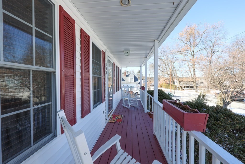 166 Hillcrest Road Dracut, MA 01826 - Photo 3 of 42