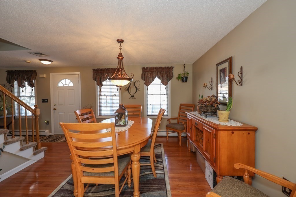 166 Hillcrest Road Dracut, MA 01826 - Photo 10 of 42