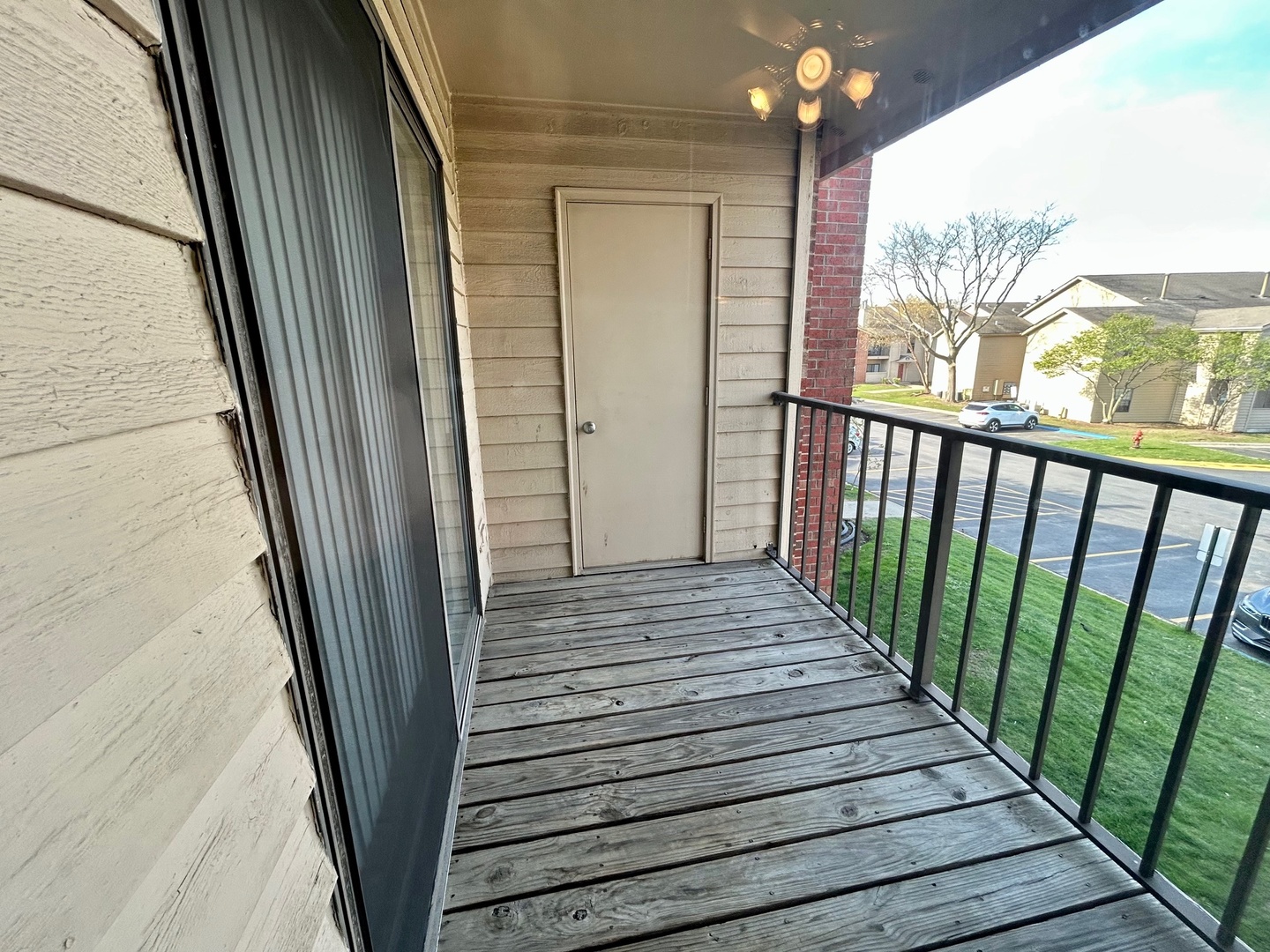 2068 North Rand Road, Unit 210 Palatine, IL 60074 - Photo 11 of 11 Gallery Image 11