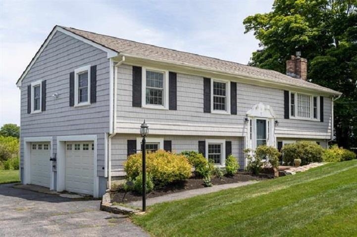 70 Causeway Road Rye, NH 03871 - Photo 3 of 17