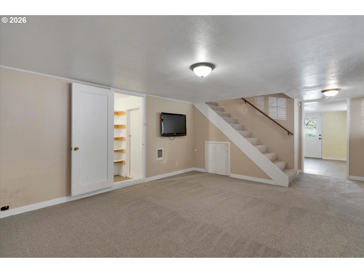 86182 Lorane Highway Eugene, OR 97405 - Photo 31 of 47