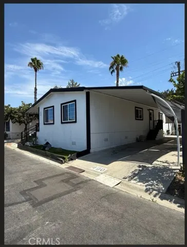 $425,000 | 17701 Avalon, Unit 400, Carson, CA 90745