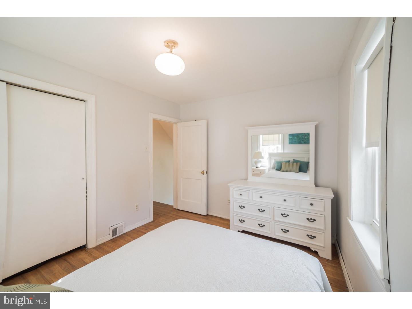 848 East Cathedral Road Philadelphia, PA 19128 - Photo 11 of 24