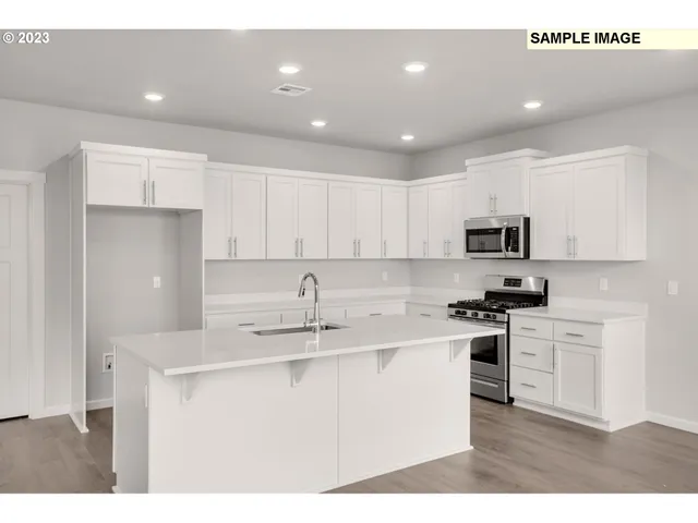 $519,900 | 2093 Southeast Osprey Avenue, Gresham, OR 97080