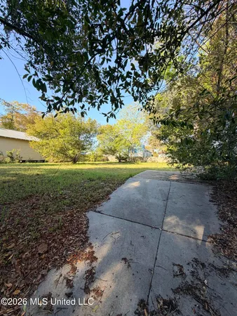 $45,000 | 245 Benachi Avenue, Biloxi, MS 39530