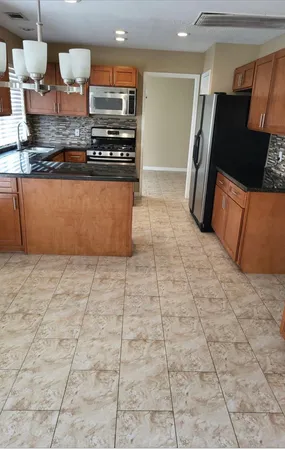 $2,300 | 18843 Appletree Hill Lane, Houston, TX 77084