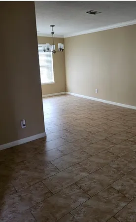 $2,300 | 18843 Appletree Hill Lane, Houston, TX 77084