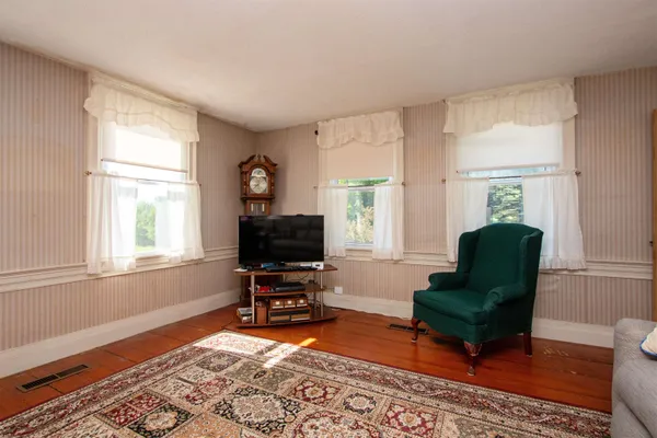 $350,000 | 1247 High Ridge Road, Waterford, VT 05819