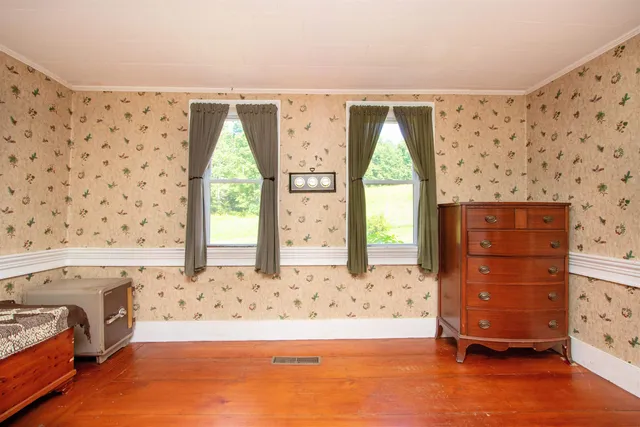 $375,000 | 1247 High Ridge Road, Waterford, VT 05819