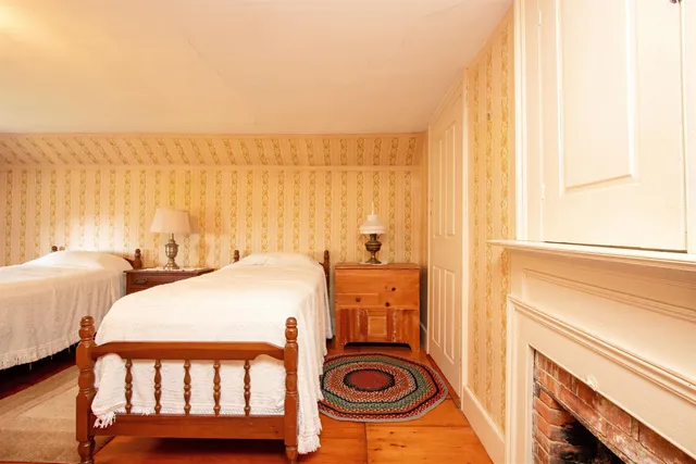 $375,000 | 1247 High Ridge Road, Waterford, VT 05819