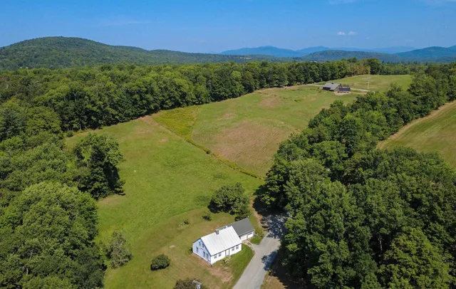 $375,000 | 1247 High Ridge Road, Waterford, VT 05819