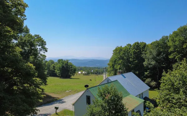 $350,000 | 1247 High Ridge Road, Waterford, VT 05819