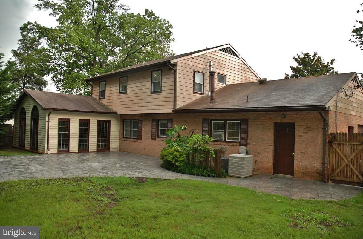 6300 Landover Road Cheverly, MD 20785 - Photo 19 of 20 Exterior (Rear)