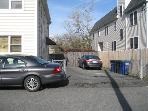 22 Murdock Street Somerville, MA 02145 - Photo 3 of 11