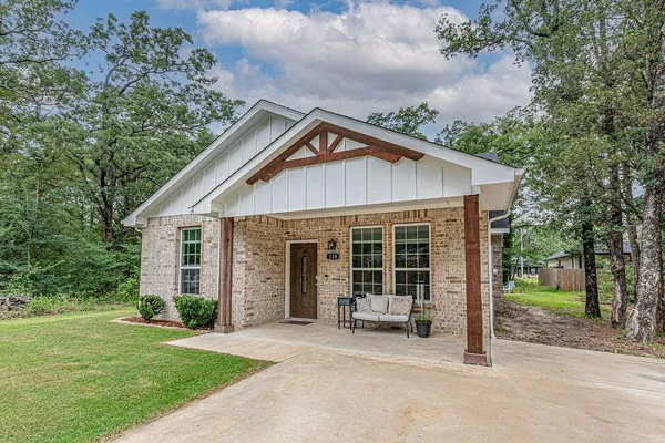 $224,990 | 158 Cordoba Street, Payne Springs, TX 75156