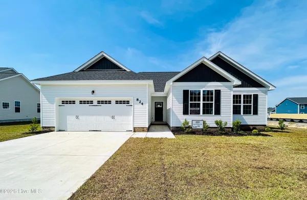 $333,000 | 824 Hidden Brg Drive, Jacksonville, NC 28546