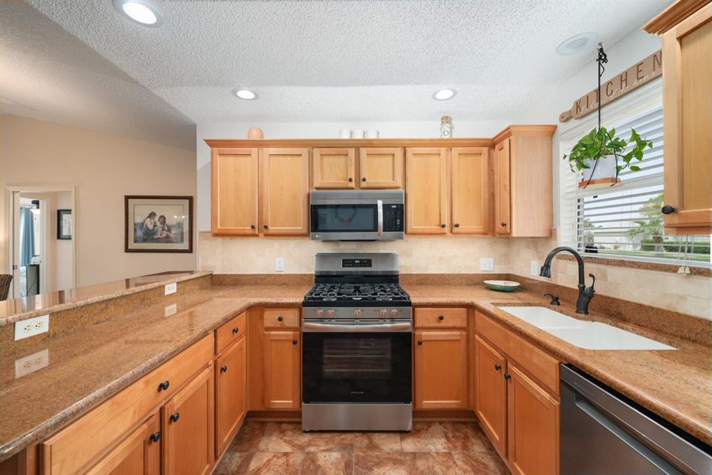 2420 Richardson Road The Villages, FL 32162 - Photo 8 of 39