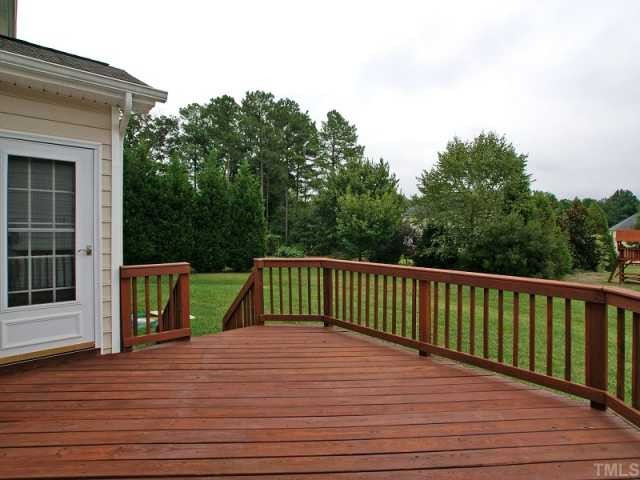 310 Banningford Road Cary, NC 27518 - Photo 9 of 12 Patio/Deck
