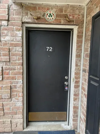 $1,400 | 6402 Del Monte Drive, Unit 72, Houston, TX 77057
