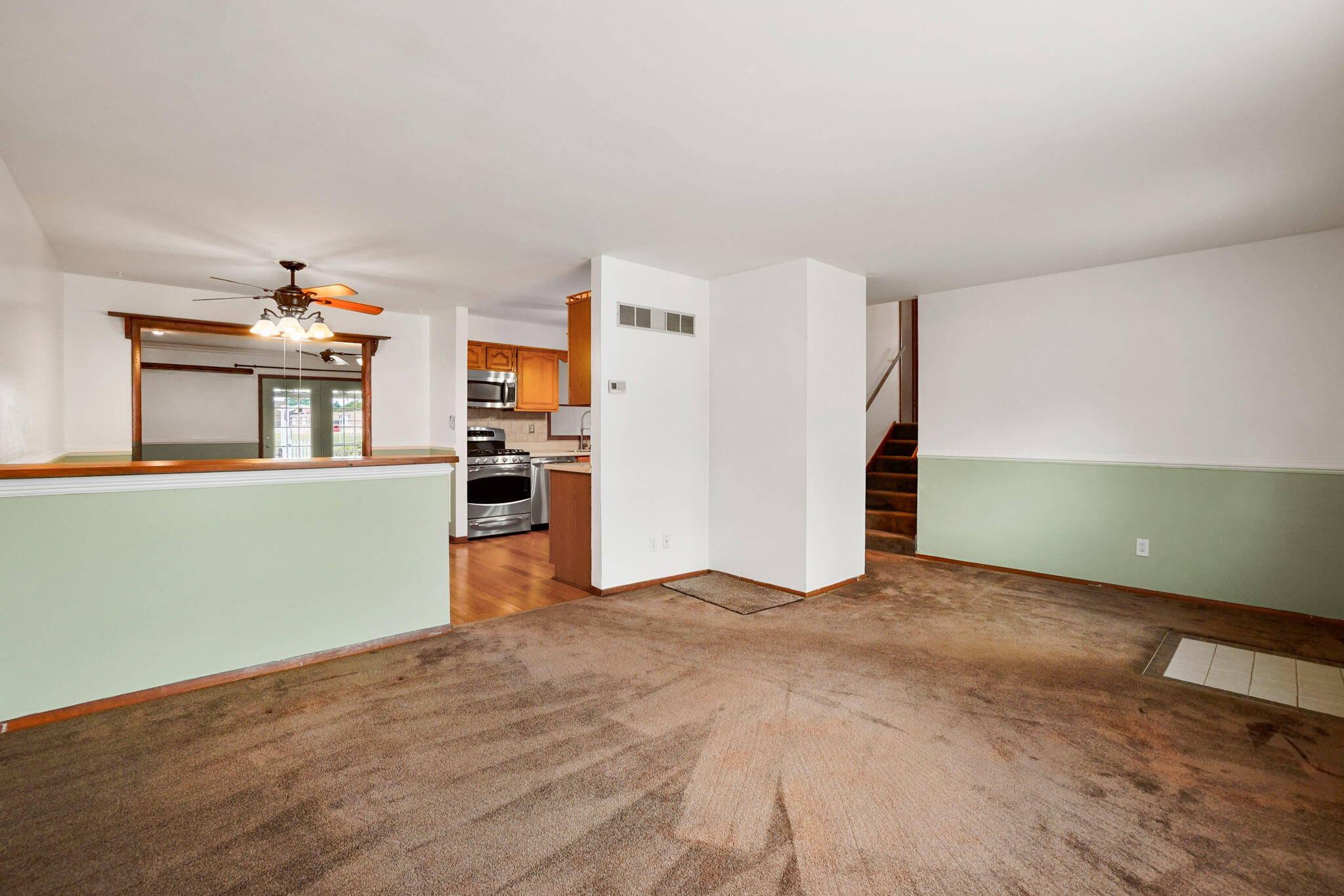1402 North Indiana Street Griffith, IN 46319 - Photo 17 of 32 2048x1365
