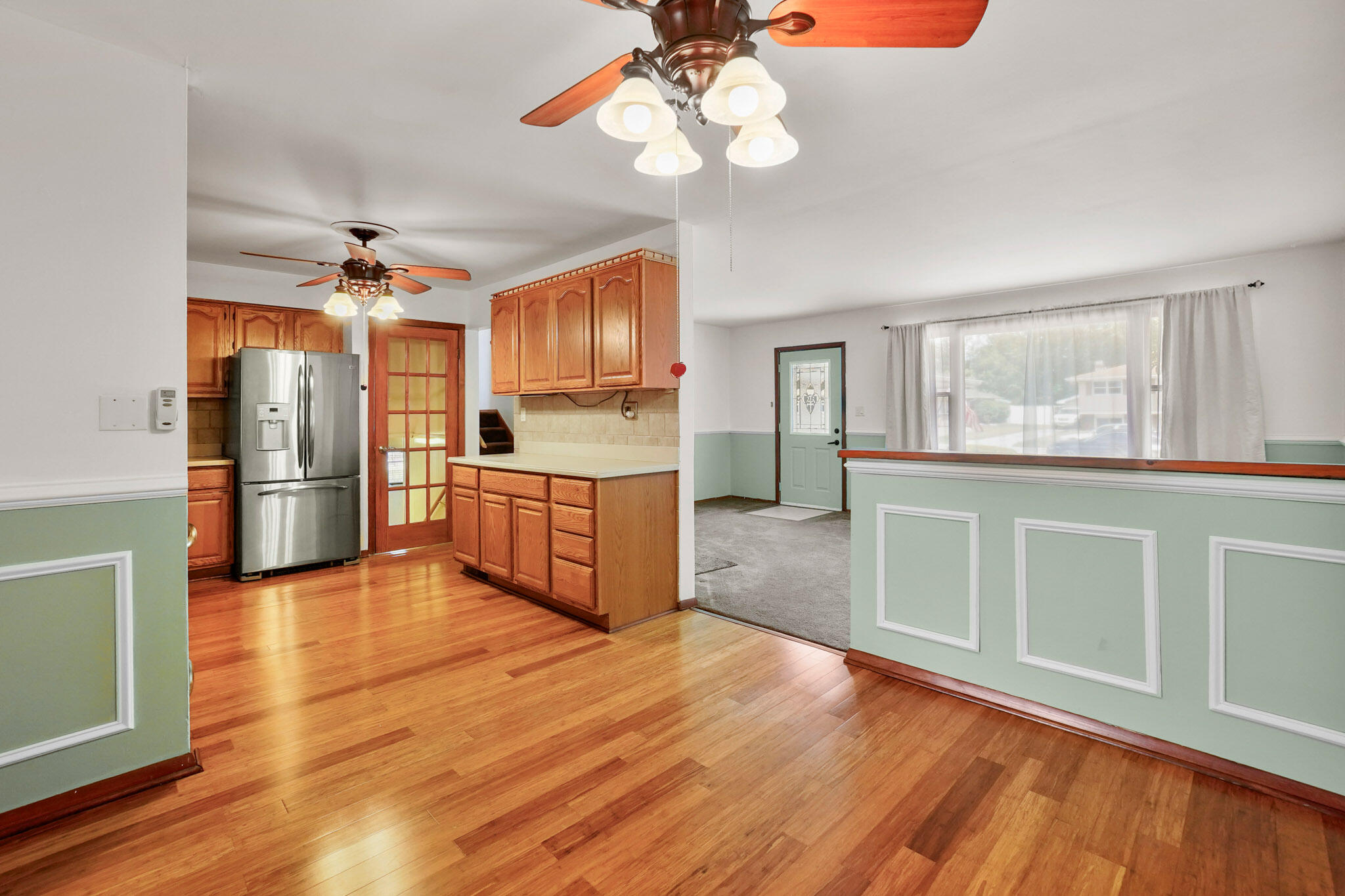 1402 North Indiana Street Griffith, IN 46319 - Photo 10 of 32 2048x1365