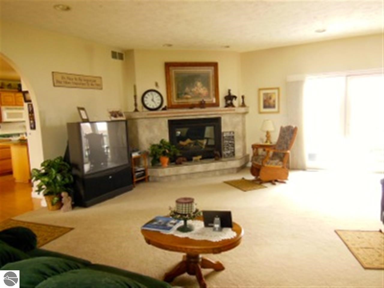 1782479-6.JPG