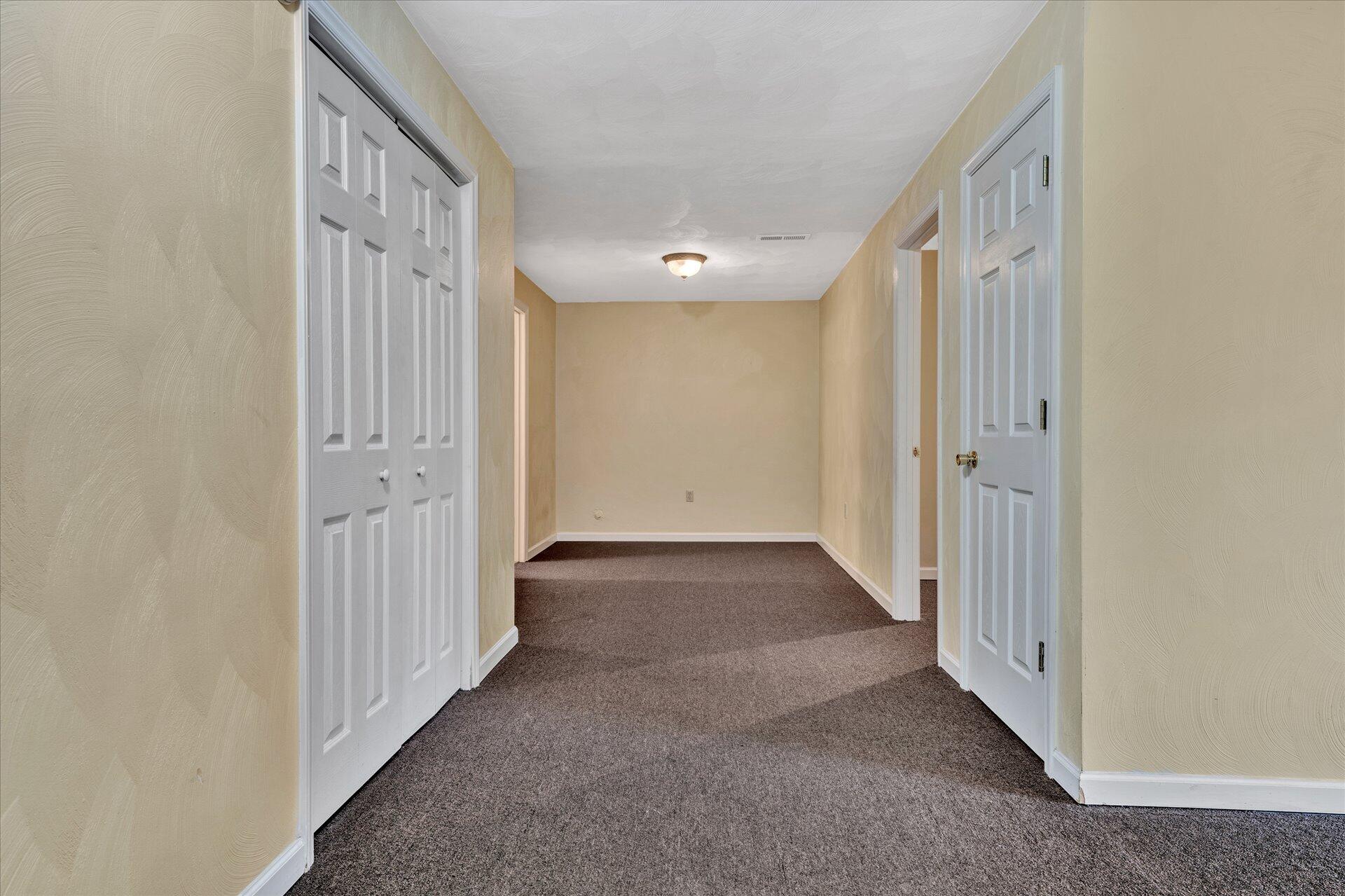 3700 Rte 3004 Roanoke, VA 24012 - Photo 25 of 40 25-DSC00058