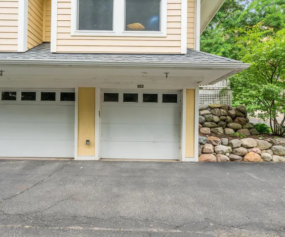 $950,000 | 922 Catherine Street, Ann Arbor, MI 48104