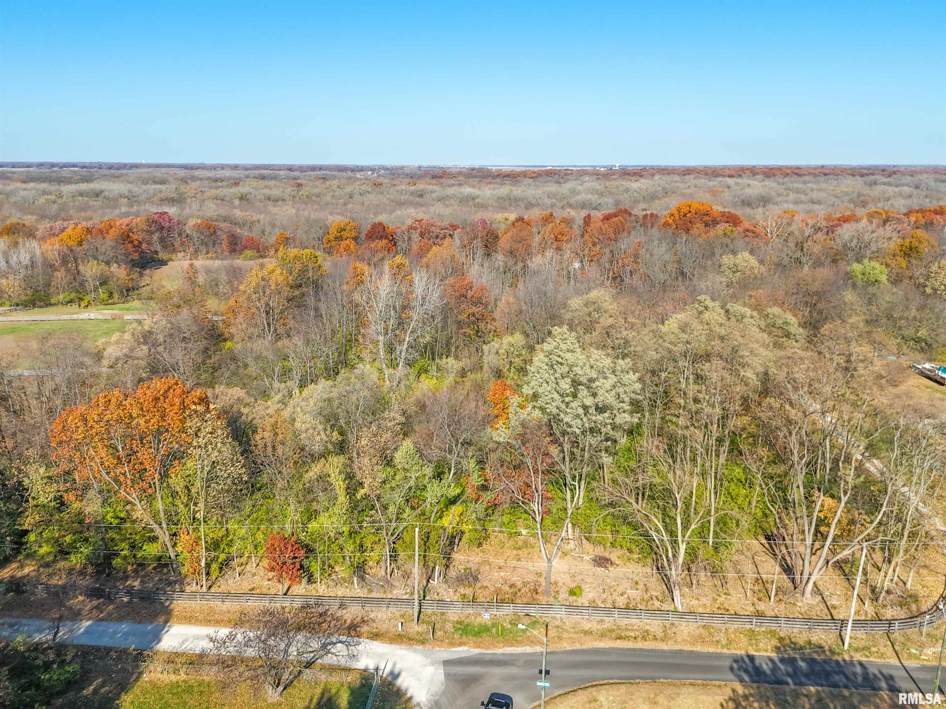 2025 Catalina Lane Springfield, IL 62702 - Photo 3 of 4