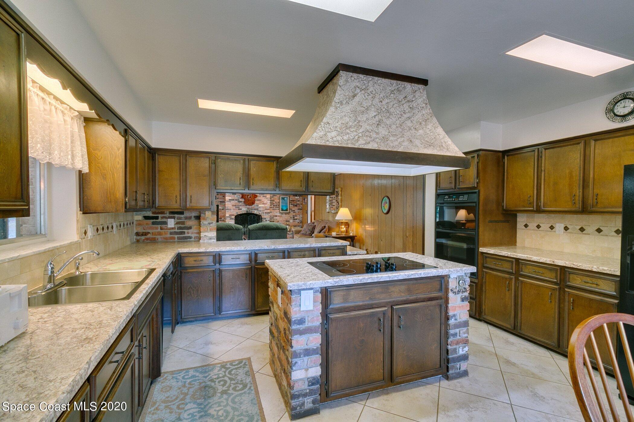 3505 Carter Road Mims, FL 32754 - Photo 20 of 47 3505-carter-218.jpg-SMALL